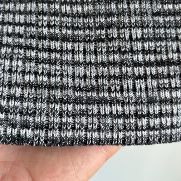 Eight Eight Eight tunic length pullover size M - Picture 7 of 10